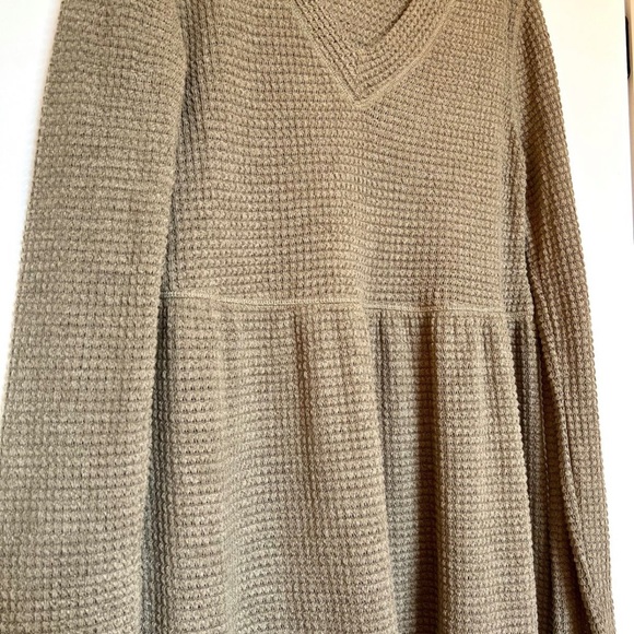 Chance To Shine Olive Peplum Waffle Knit Blouse - Picture 3 of 6